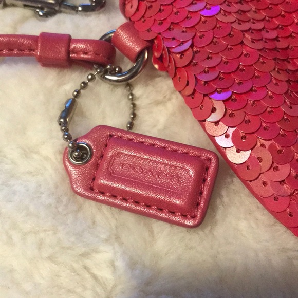 Coach Sequin Pink Wristlet - Picture 2 of 4